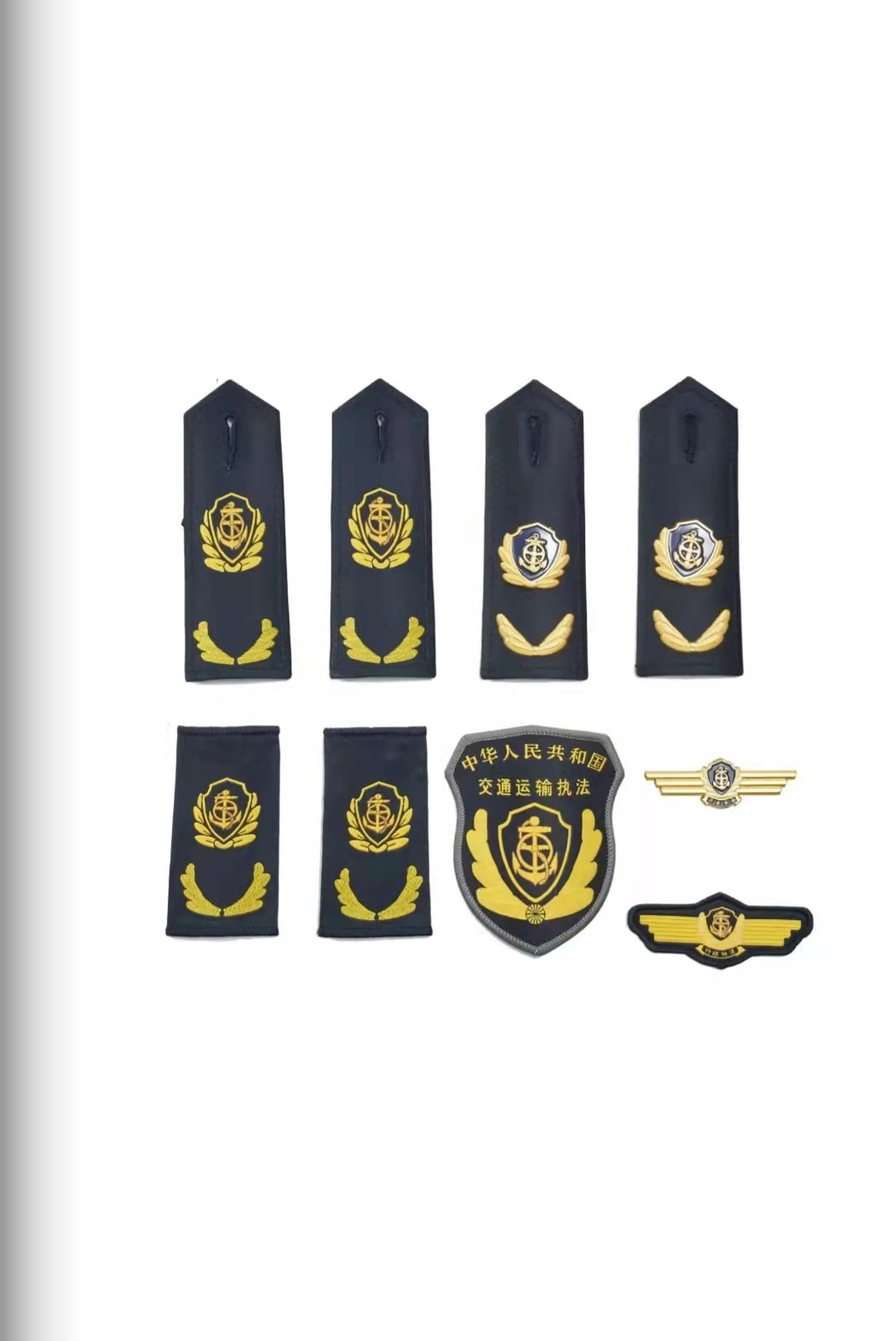 哈尔滨六部门统一交通运输执法服装标志